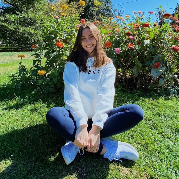 Meet your Posher, Jillian - Picture 1 of 1